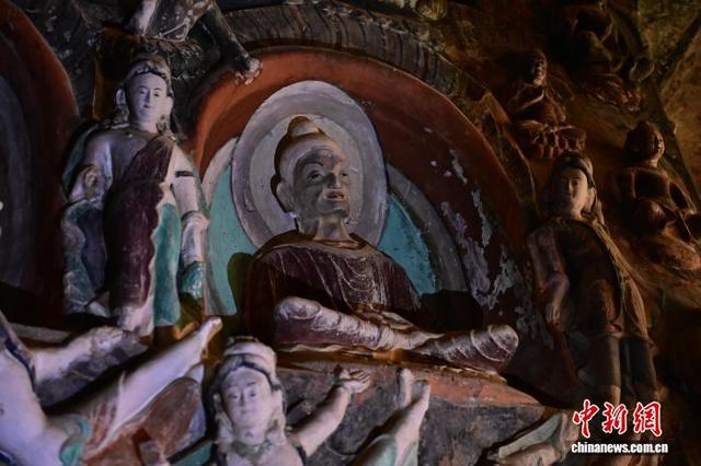 图为金塔寺石窟中的释迦摩尼苦修造像。高莹 摄
